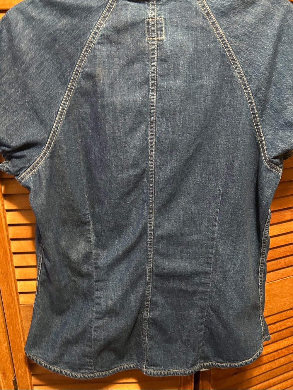 GAP Dark Blue Short Sleeve Denim Button Front Shirt - Picture 13 of 13